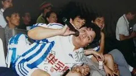 广州队客场强势，以2-0击败大连鲲城，连续两场胜利开胡