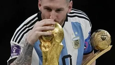 意甲焦点战：基恩梅开二度，佛罗伦萨3-0国米迪马尔科失球